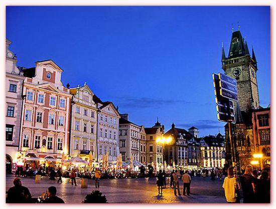 Прага - уникальный город, который дважды за свою богатую историю становился столицей